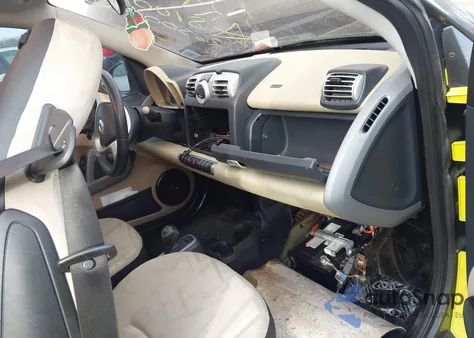 2008 Smart Fortwo Passion/Pure from USA, damaged, VIN WMEEJ31X48K197305